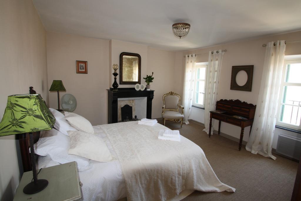La Montagute Villa Thezan-des-Corbieres Szoba fotó