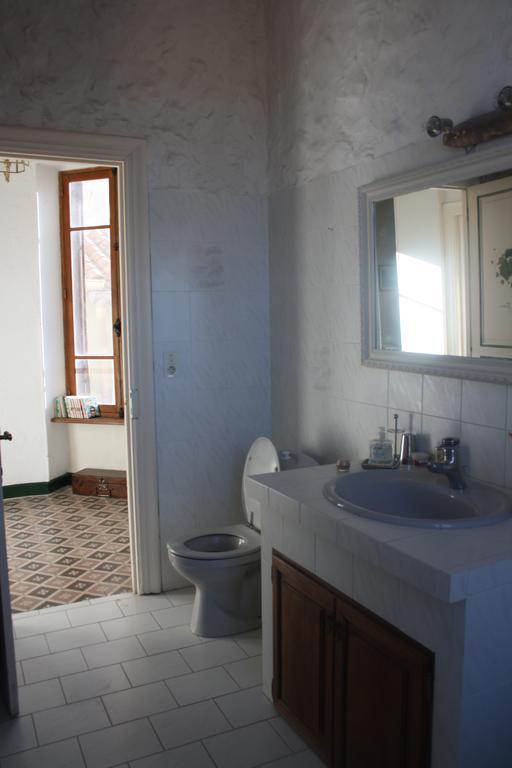 La Montagute Villa Thezan-des-Corbieres Szoba fotó